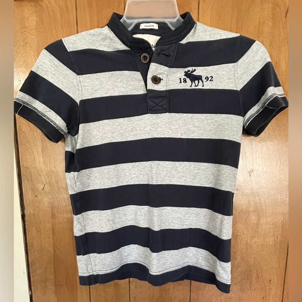 Abercrombie & Fitch Kids Striped Gray and Black Shirt